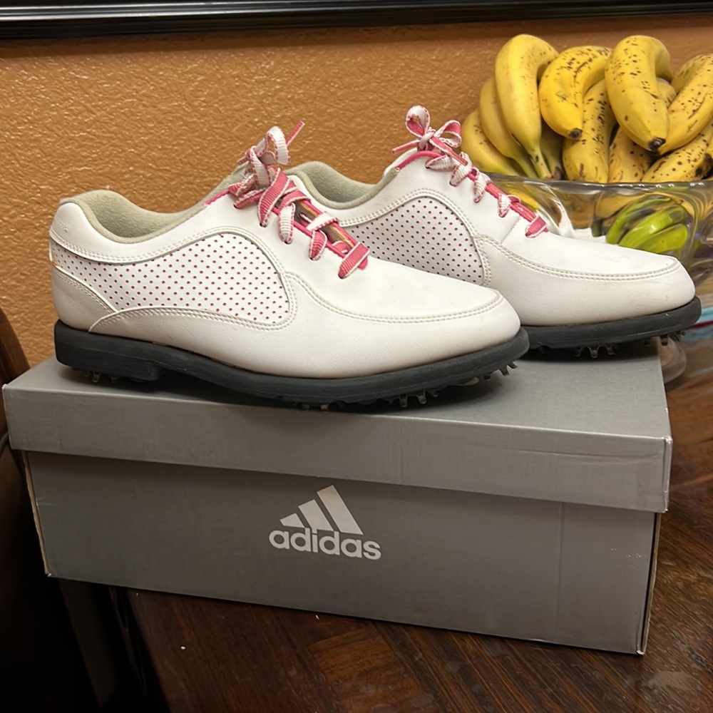 Footjoy golf shoes